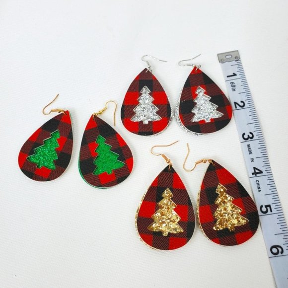 Holiday Sparkly Christmas Tree Lightweight Earrings - Picture 3 of 3